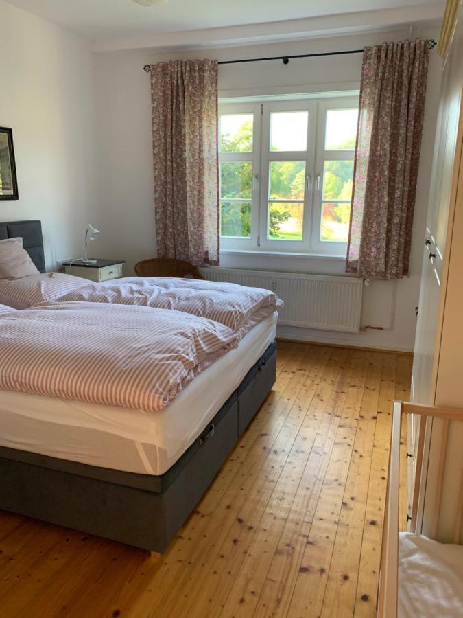 Forsthaus In Waldhessen Lägenhet Bauhaus Exteriör bild